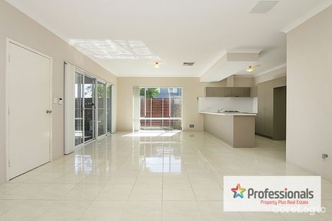 Property photo of 1/2 Malting Court Canning Vale WA 6155