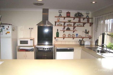 Property photo of 4 Baronet Road Lesmurdie WA 6076