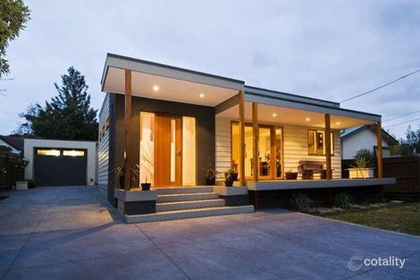 239 Nell St W, Watsonia, VIC 3087