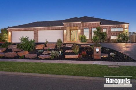 17 Tara Park Cl, Narre Warren North, VIC 3804