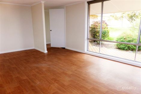 Property photo of 12 Pass Crescent Beaconsfield WA 6162