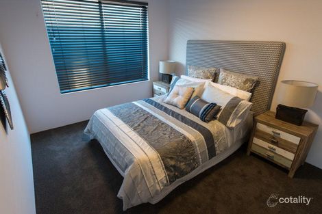 Property photo of 2012 Lambeth Circle Wellard WA 6170