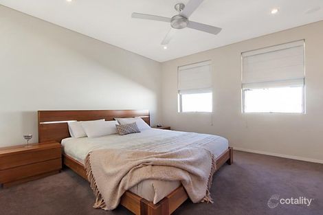 Property photo of 2/106 The Strand North Ward QLD 4810
