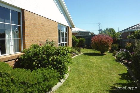 Property photo of 2/11 Quiggins Grove Ulverstone TAS 7315