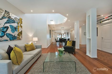 Property photo of 2/1 Glen Iris Road Camberwell VIC 3124