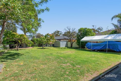 Property photo of 110 Cams Boulevard Summerland Point NSW 2259