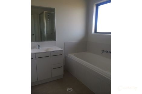 Property photo of 98 Royal Sands Boulevard Bucasia QLD 4750