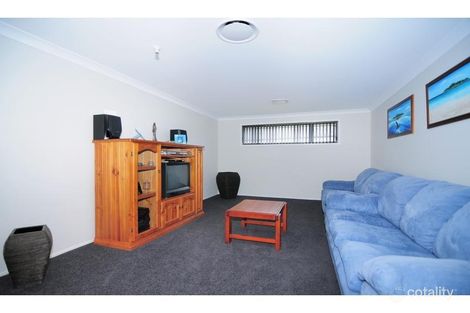 Property photo of 12 Lacebark Grove Worrigee NSW 2540