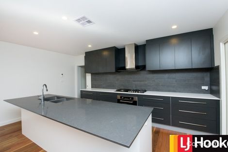 Property photo of 17 Bailey Crescent Googong NSW 2620