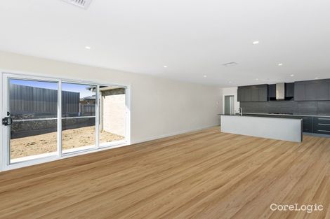 Property photo of 17 Bailey Crescent Googong NSW 2620