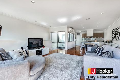Property photo of 11 Pixel Circuit Coburg North VIC 3058