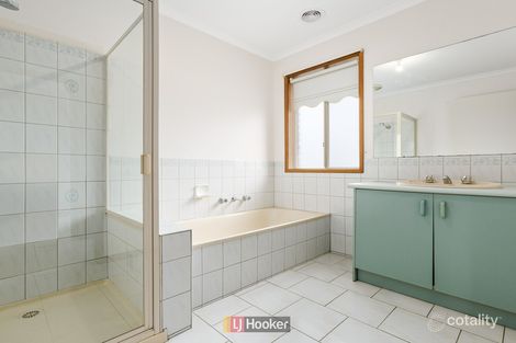 Property photo of 9 Callistemon Court Elliminyt VIC 3250