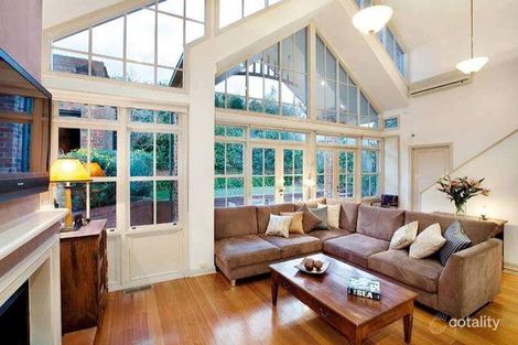 Property photo of 23 Sunburst Avenue Balwyn North VIC 3104