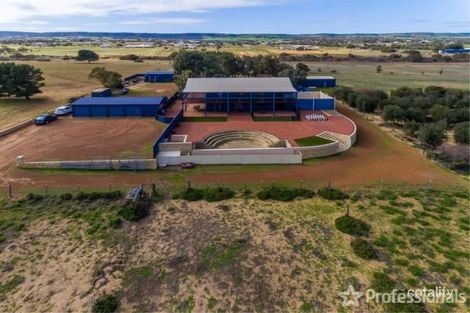 Property photo of 2 Richards Road Buller WA 6532