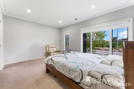 Property photo of 34 Edwin Close Manor Lakes VIC 3024