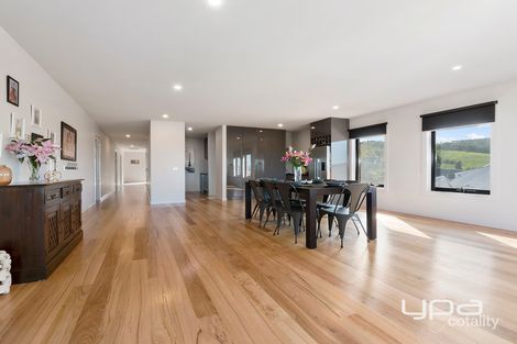 Property photo of 25 Ruddick Place Darley VIC 3340