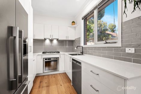 Property photo of 2/38 Golf Links Avenue Oakleigh VIC 3166