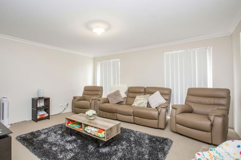 Property photo of 9 Honeyeater Street Collie WA 6225