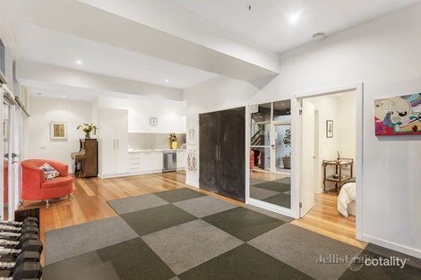 Property photo of 11 Weerona Way North Warrandyte VIC 3113
