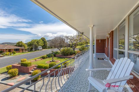 Property photo of 17 Hillview Crescent Coffs Harbour NSW 2450