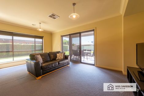 Property photo of 63 Hillary Street Horsham VIC 3400