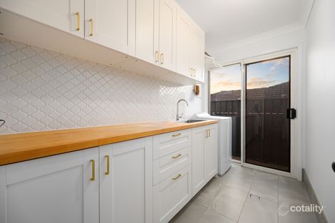 Property photo of 8 Zeller Crescent Arundel QLD 4214