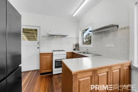 Property photo of 25 Denman Street Leichhardt QLD 4305