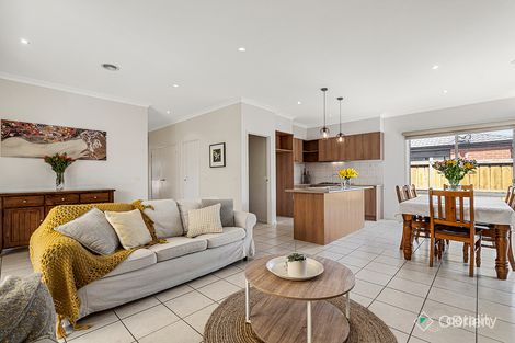 Property photo of 18 Bohemia Crescent Pakenham VIC 3810