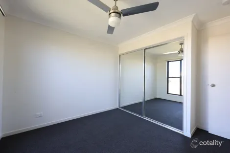 Property photo of 15 Marc Crescent Gracemere QLD 4702