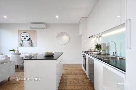 Property photo of 201/7-9 Station Street Oakleigh VIC 3166