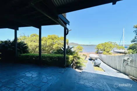 Property photo of 136 Canaipa Point Drive Russell Island QLD 4184