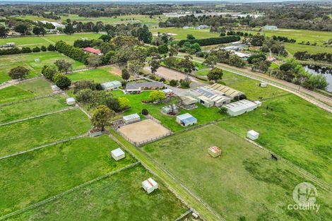 15 Oakhill Rd E, Pearcedale, VIC 3912