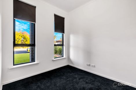 Property photo of 25 Nambour Crescent West Lakes Shore SA 5020