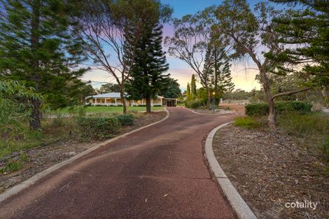 Property photo of 14 Sherwin Place Wandi WA 6167