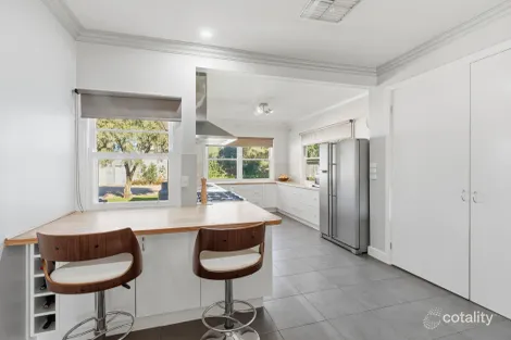 Property photo of 40 King Street Oxley VIC 3678