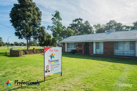 13 Mignon Ct, Armadale, WA 6112