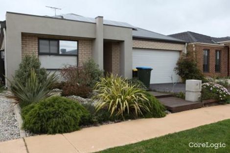 Property photo of 39 Breasley Parkway Point Cook VIC 3030