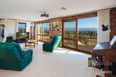 Property photo of 15 Appel Crescent Fadden ACT 2904