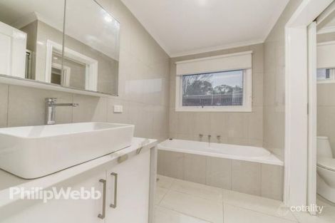 28 Patterdale Ct, Croydon Hills, VIC 3136