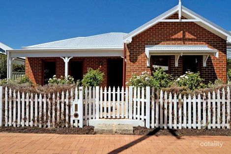 9a Martha St, Guildford, WA 6055