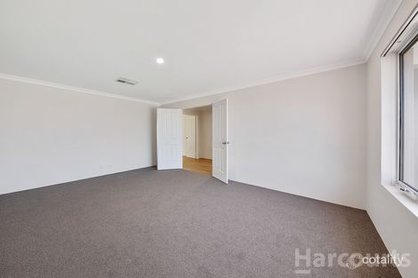 Property photo of 39 Bookleaf Loop Halls Head WA 6210