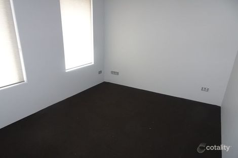Property photo of 16 Claymore Loop Dalyellup WA 6230