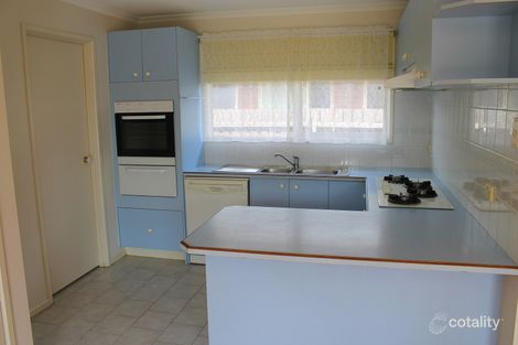 Property photo of 23 Hamilton Drive Cranbourne North VIC 3977