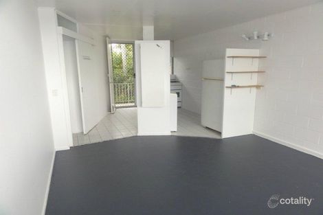 Property photo of 31 Dauphin Terrace Highgate Hill QLD 4101