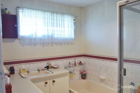 Property photo of 28 Roseash Street Logan Central QLD 4114