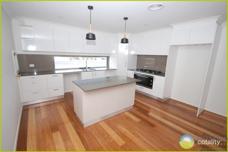 Property photo of 14 Angus Place Bungendore NSW 2621