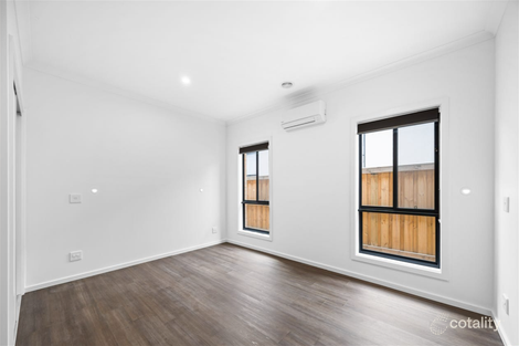 Property photo of 2 Graham Circuit Logan Reserve QLD 4133