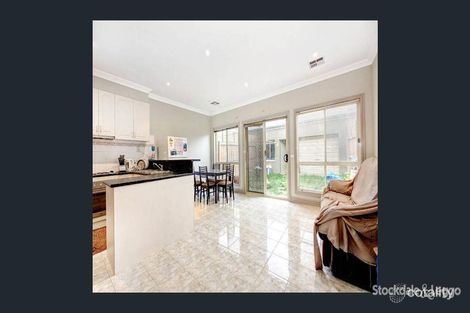 Property photo of 2/7 Lorraine Court Hillside VIC 3037