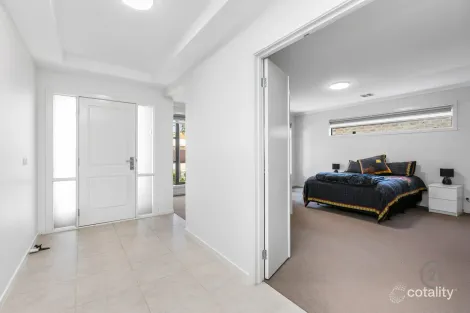 Property photo of 7 Truscott Grove Point Cook VIC 3030