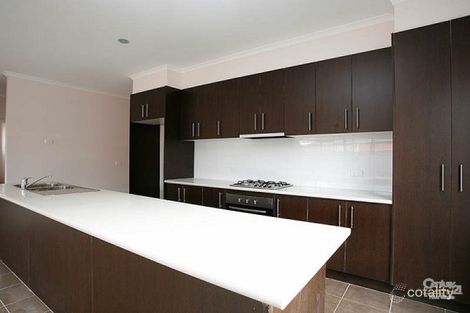 Property photo of 45 Kelway Street Craigieburn VIC 3064